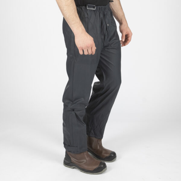 RAIN TROUSERS