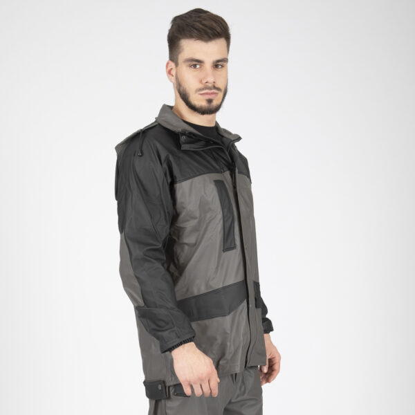 RAIN JACKET