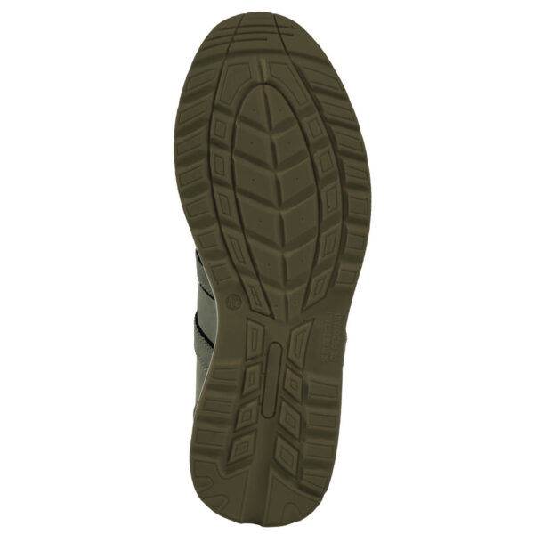 LOW-RISE SAFETY SHOES