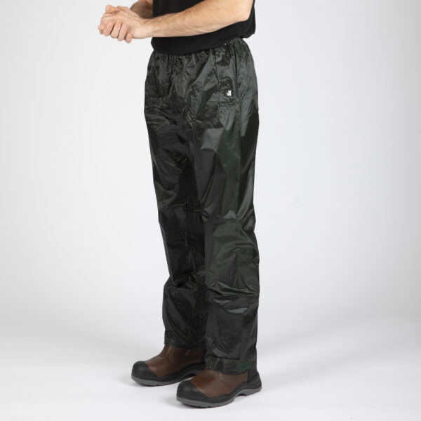 RAIN TROUSERS